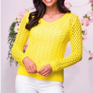 For Cynthia Bright Yellow Open-Knit V-Neck Sweater - size L